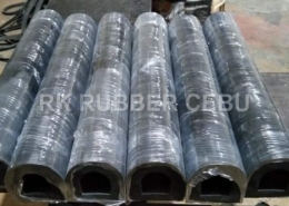 RK Cebu - D Type Rubber Dock Fender (4)