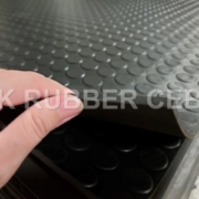 stud rubber matting